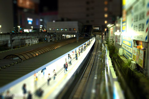 R9322718-1-tiltshift.jpg